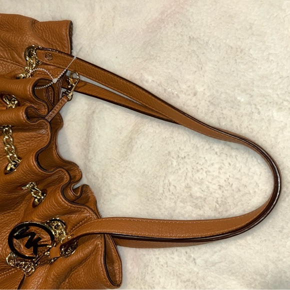MICHAEL Michael Kors Tan Shoulder Bag - Picture 6 of 11